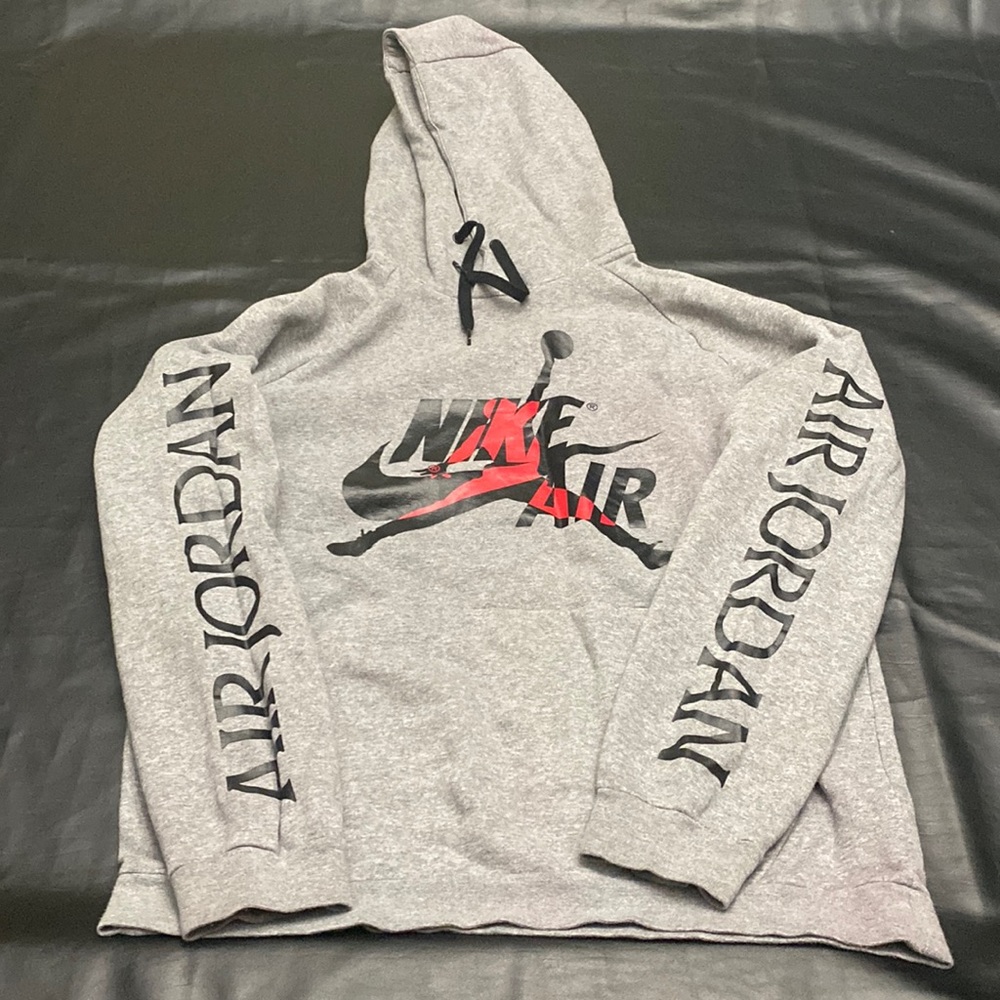 Nike: Mens Medium Grey Nike Air Jordan hoodie